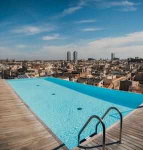 Grand Central, Small Luxurys - 10