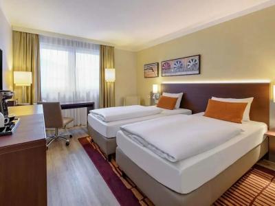 Mercure Duisburg City - 69