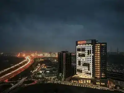 Ramada Plaza By Wyndham Istanbul Tekstilkent - 2