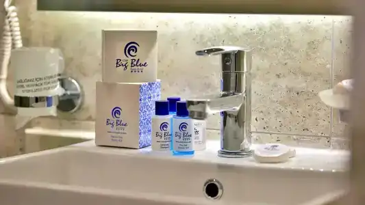 Club Big Blue Suit - All Inclusive - 28