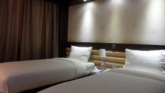 Mark Inn Deira - 82