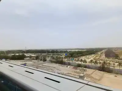 Premier Inn Abu Dhabi Airport (Business Park) - 10