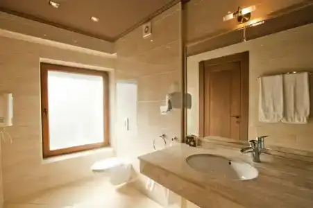 Ventura Boutique - 12