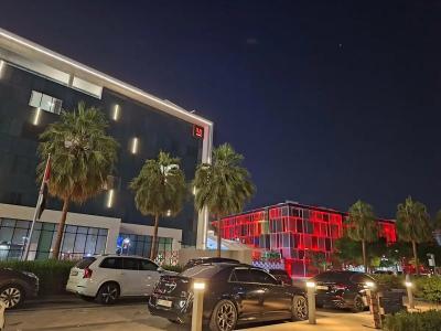 Radisson Red, Dubai Silicon Oasis - 25