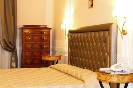 Boutique Trevi - 46