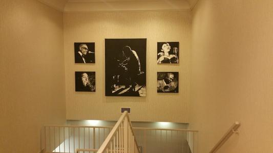 Hilton Kansas City Airport - 12