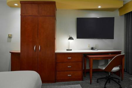 Courtyard Medford Airport - 6