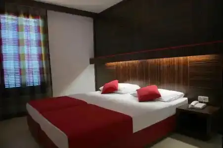 Slovenska Plaža Lux - 4