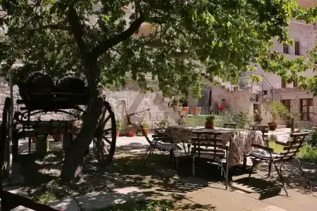 Village Cave House - 28