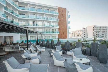 The Blue Ivy & Suites - 41