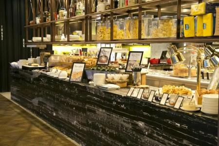 Hilton Sukhumvit Bangkok - 74