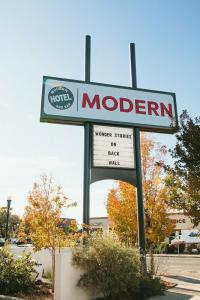 Modern - 33