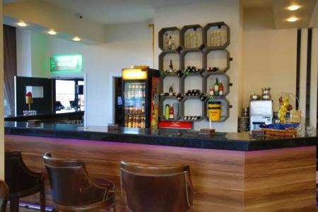 Karpalas City & Spa - 45