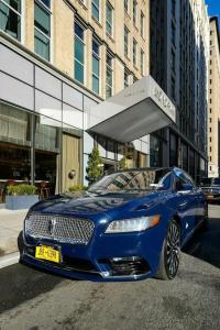 Mondrian Park Avenue - 5