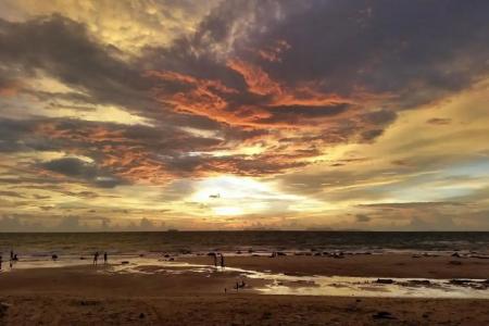 Lanta Castaway Beach Resort - 3
