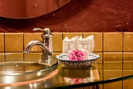 Crystal Bay Yacht Club Beach Resort - 70