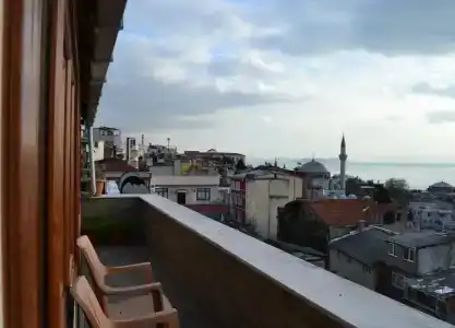 Seven Days - İstanbul - 12