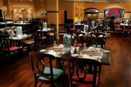 Novotel Bahrain Al Dana Resort - 75