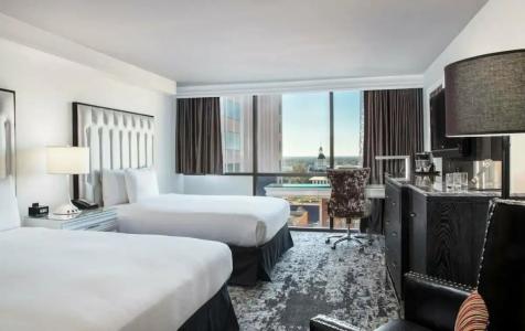 DoubleTree by Hilton Tallahassee - 84