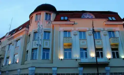 Central - 22