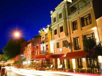 GLK PREMIER Regency Suites & Spa - 3
