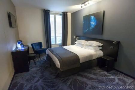 Helussi Hôtel - 80