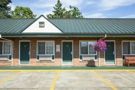 Courtesy Inn Downtown Eugene - 2