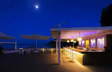 LIV by Bellazure - 5