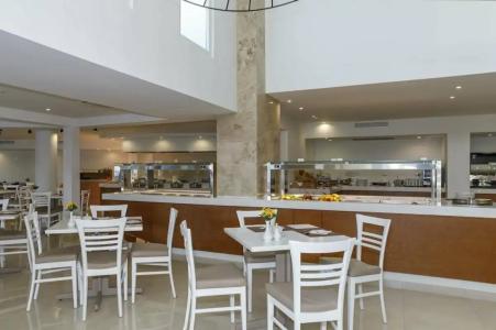 Best Western Plus Plaza - 93