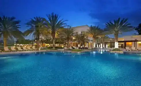 Address Montgomerie - 60