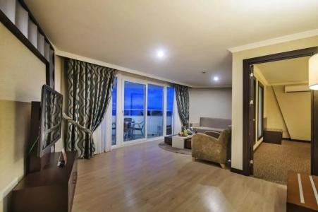 Catamaran Quality Times - 96