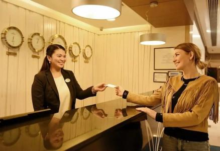 Golden Tulip Bahrain - 32