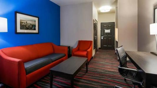 Best Western Plus Tech Medical Center Inn - 63