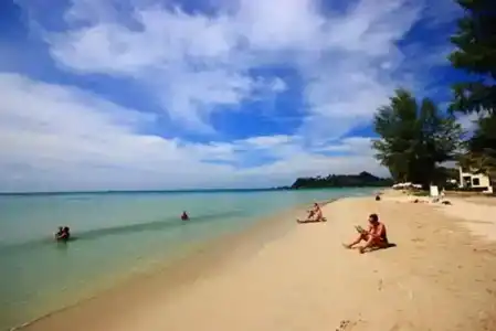 Aana Resort & Spa - 5