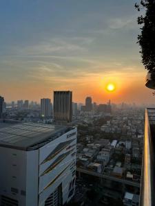 Millennium Hilton Bangkok - 65