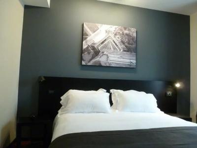 Helussi Hôtel - 52