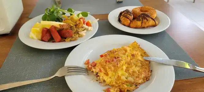 Side Resort Annex - 48