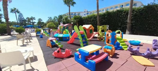 Nissiana & Bungalows - 9