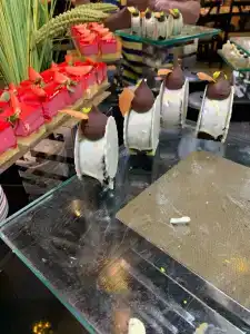 Ramada & Suites by Wyndham Ajman - 82