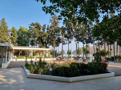 LIV by Bellazure - 30