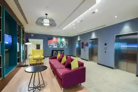 Premier Inn Dubai International Airport - 84