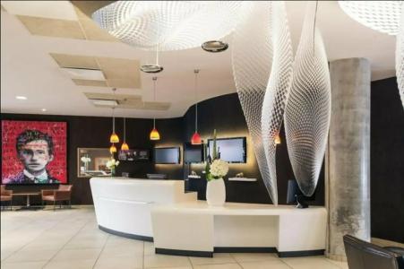 Mercure Lyon Centre - Gare Part Dieu - 80