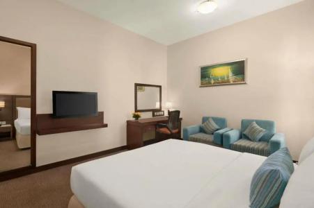 Ramada by Wyndham Dubai Deira - 90