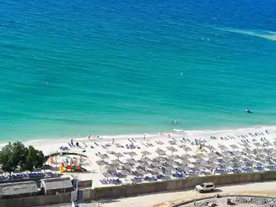 Ramada by Wyndham Beach Ajman - 6