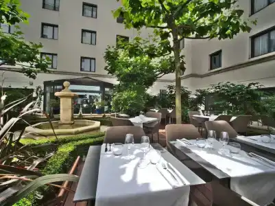 Mercure Paris Gare Montparnasse TGV - 15