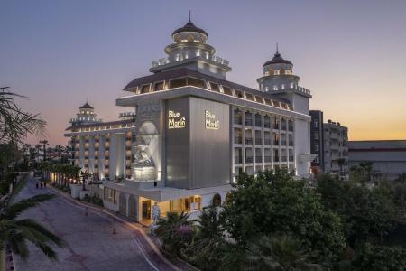 Blue Marlin Deluxe Spa & Resort - 16