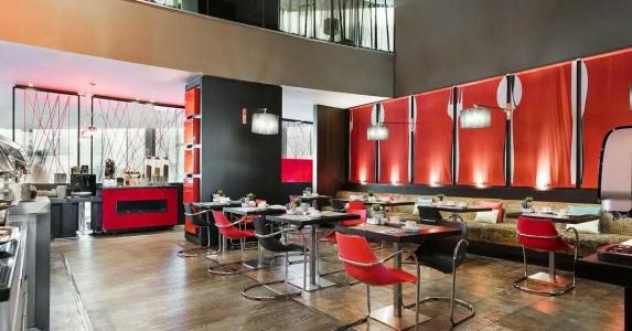 Barcelona Condal Mar Affiliated by Meliá - 77