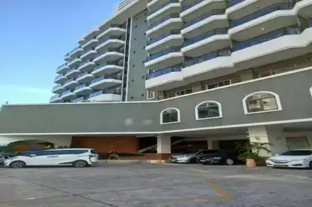 Mike Beach Resort - 9