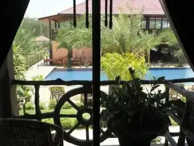 Chomview Resort - 80