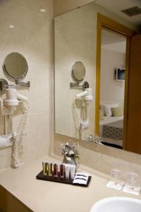 ALEGRIA Plaza Paris 4*Sup - 63